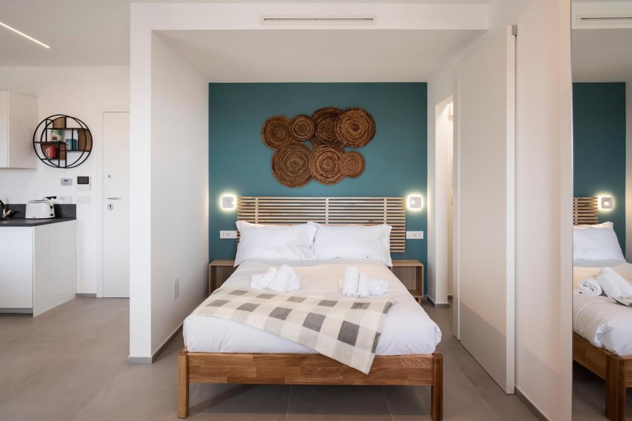 Gentile 46 Luxury Flat Apartment Bari Bagian luar foto